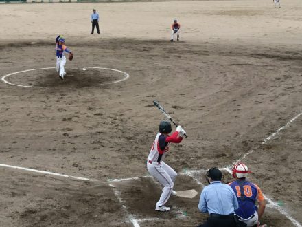 ソフトボール部が西日本大会と全国大会に出場 情報文化学部ブログ